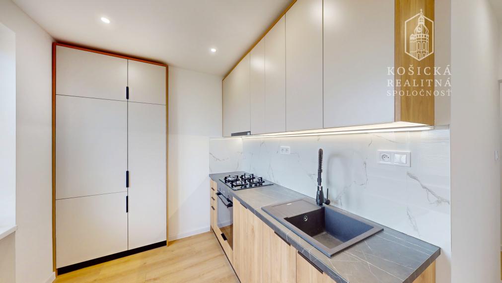 TREBIŠOV | 3-izbový byt | 63 m² | Kompletná rekonštrukcia | Nikdy neužívaný
