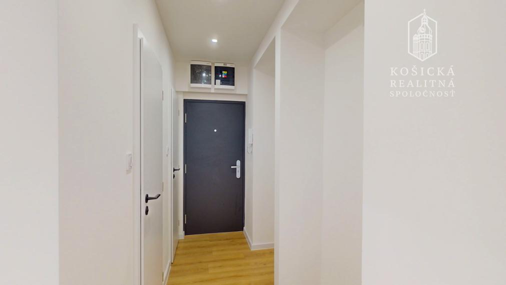 TREBIŠOV | 3-izbový byt | 63 m² | Kompletná rekonštrukcia | Nikdy neužívaný