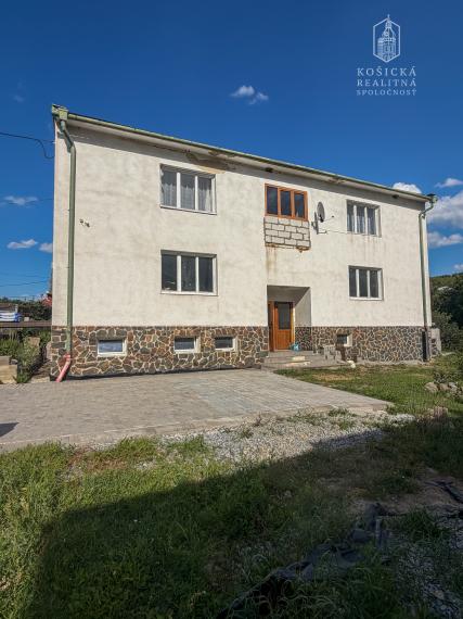 Investičná príležitosť s výnimočným potenciálom s možnosťou vytvorenia 4 bytov alebo podnikateľského využitia