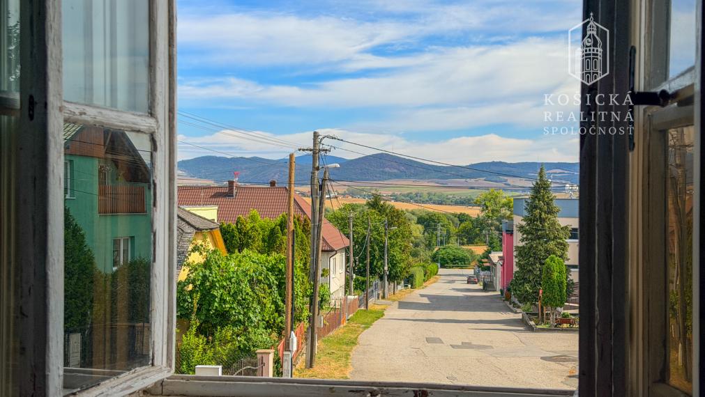 Kúria z prvej polovice 19. storočia v Bretejovciach – miesto s príbehom a výnimočným charakterom