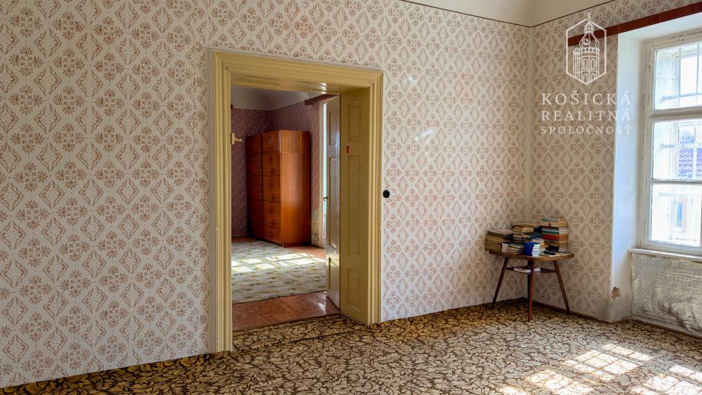 Kúria z prvej polovice 19. storočia v Bretejovciach – miesto s príbehom a výnimočným charakterom