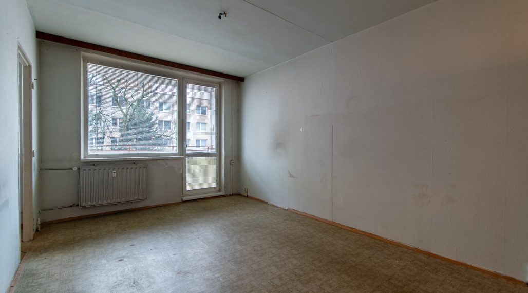 REZERVOVANÉ priestranný 1-izbový byt blízko centra – Floriánska ulica