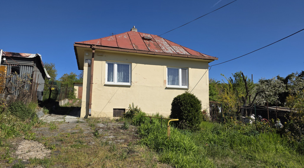 Na predaj - Rodinný dom plus stavebný pozemok Jazvečia Košice Ťahanovce