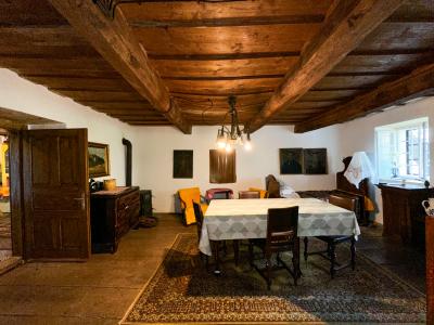 Na predaj: Chata s historickým charakterom a priestranným pozemkom – Hrušov, Slovenský kras