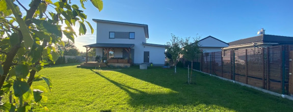Nízkoenergetický 4 izbový dvojpodlažný rodinný dom