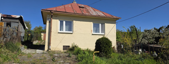 Na predaj - Rodinný dom plus stavebný pozemok Jazvečia Košice Ťahanovce