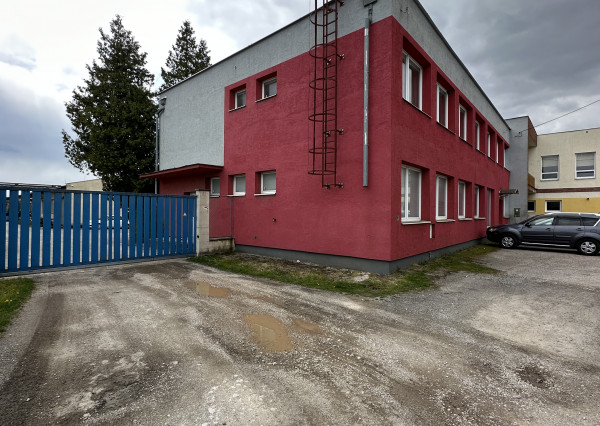 Administratívna budova Moldava nad Bodvou, Košice - okolie