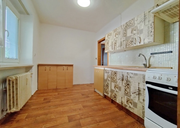 3 izbový tehlový byt , Námestie Oceliarov, Košice - Šaca