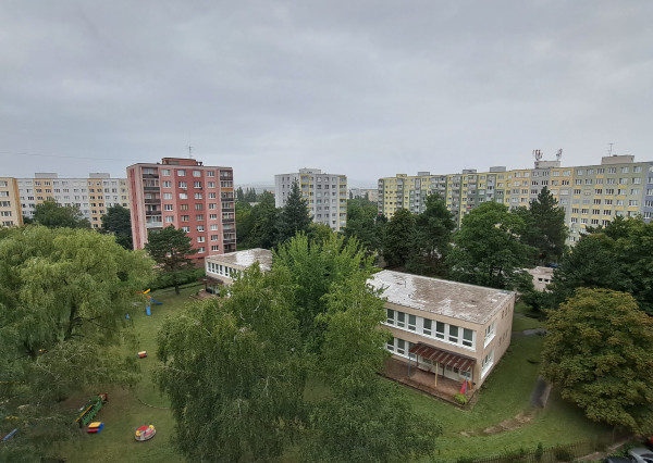REZERVOVANÉ 3 izbový byt Miškovecká, Košice - Juh