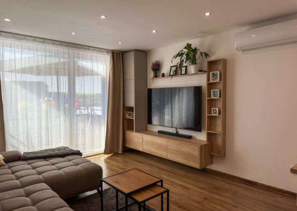 REZERVOVANÉ - 2-izbový byt s dvoma balkónmi – Košice, Dargovských hrdinov (ul. Na hore)