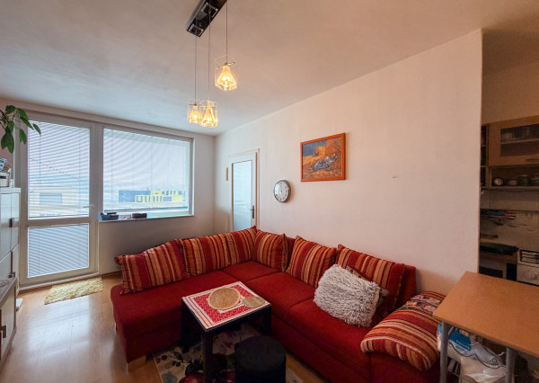 1,5-izbový byt s veľkou loggiou – Košice, Dargovských hrdinov, Adlerova ulica