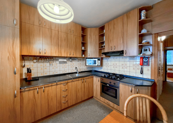 Na Predaj: Priestranný 4-izbový Byt s 2 Loggiami, Budapeštianska, Ťahanovce (Košice)