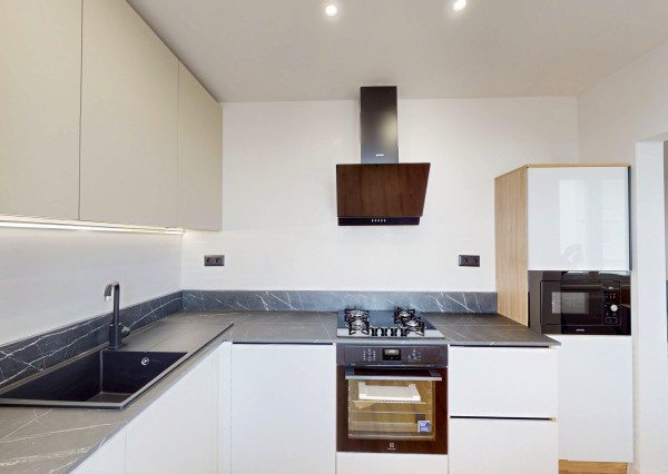 PRENÁJOM – NOVOREKONŠTRUOVANÝ 2-IZBOVÝ BYT, KOŠICE SEVER – HRONCOVÁ ULICA