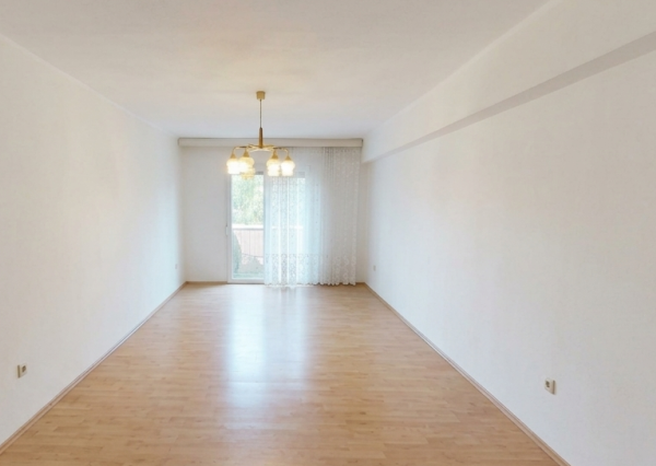 Na predaj - 2,5 izbový byt Komenského Košice