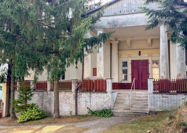 Kúria z prvej polovice 19. storočia v Bretejovciach – miesto s príbehom a výnimočným charakterom
