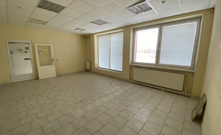 Administratívna budova Moldava nad Bodvou, Košice - okolie - fotografia 3