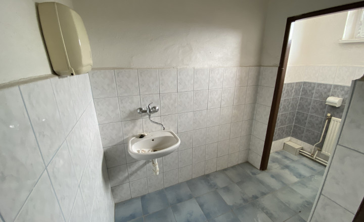 Administratívna budova Moldava nad Bodvou, Košice - okolie - fotografia 12