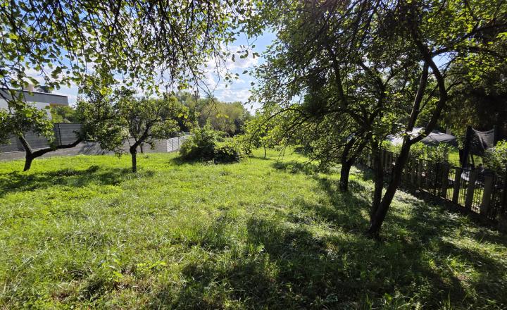Na Predaj - Pozemok vhodný na stavbu - Nižná Hutka - fotografia 4