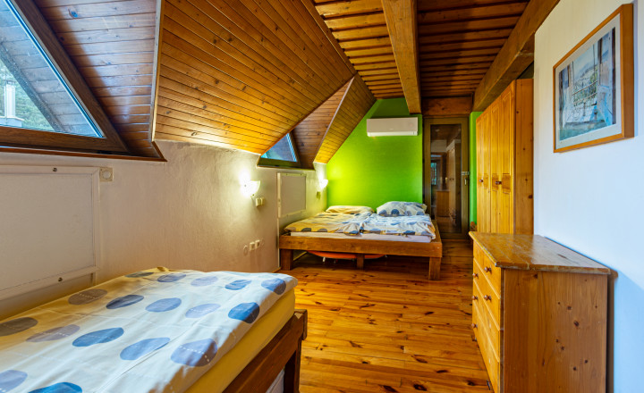 Na predaj zabehnutá chata s ubytovaním - 28-32 hostí - Čingov - Slovenský raj - fotografia 16