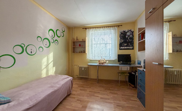 4-izbový byt s loggiou v tichej časti Terasy – ul. Výstavby (Košice) - fotografia 15