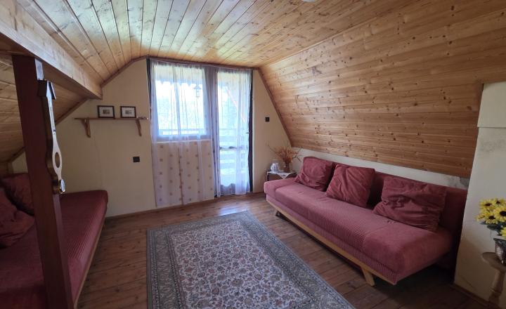 Na Predaj - Murovaná chatka Nižná Hutka - fotografia 2