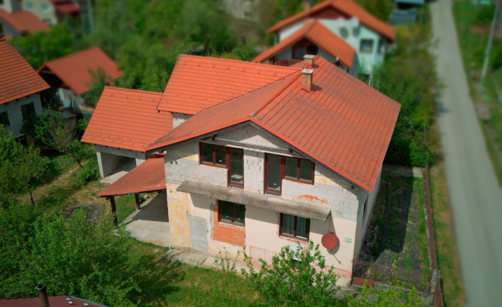 Na Predaj - rodinný dom Malá Lodina