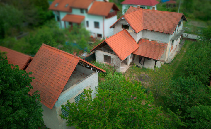 Na Predaj - rodinný dom Malá Lodina - fotografia 19