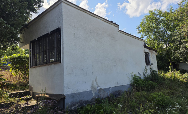 Chatka Alejová Košice Juh - fotografia 1