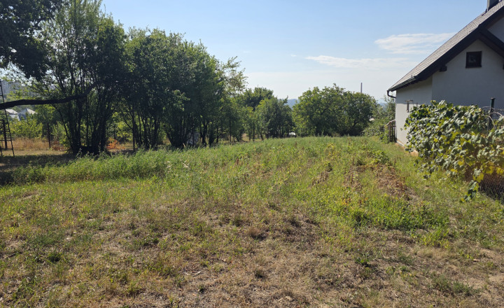 Predaj pozemku Jazvečia Košice Ťahanovce - fotografia 1