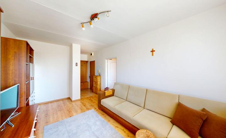 Na Predaj - 3 izbový byt Irkutská - fotografia 5