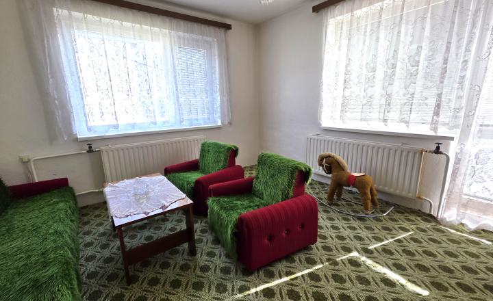 Na Predaj - rodinný dom - Brezina - fotografia 9