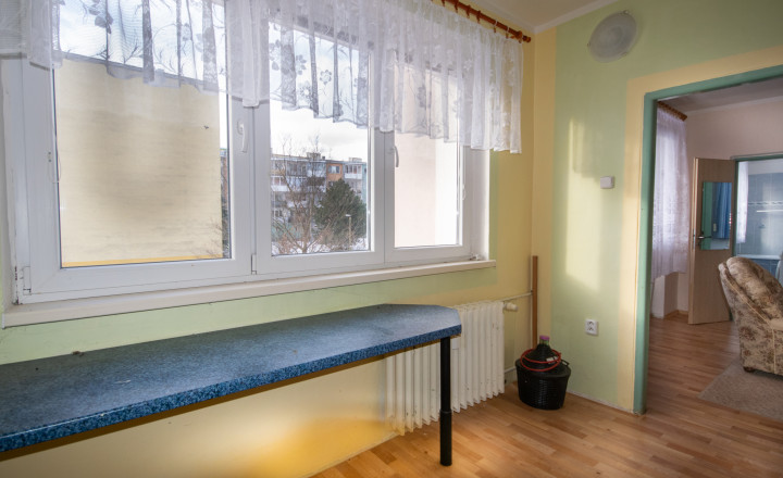 4-izbový byt s loggiou v tichej časti Terasy – ul. Výstavby (Košice) - fotografia 12
